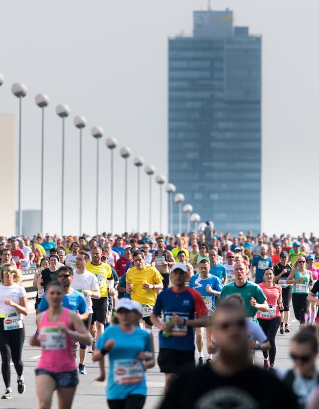 Vienna City Marathon "Marathon in Strauss und Braus"