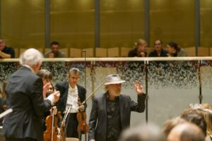 Walzersymphonie - KI Forschung trifft auf Johann Strauss / Mit Roland Neuwirth, Johannes Kalitzke, Bruckner Orchester Linz im Musikverein Wien 